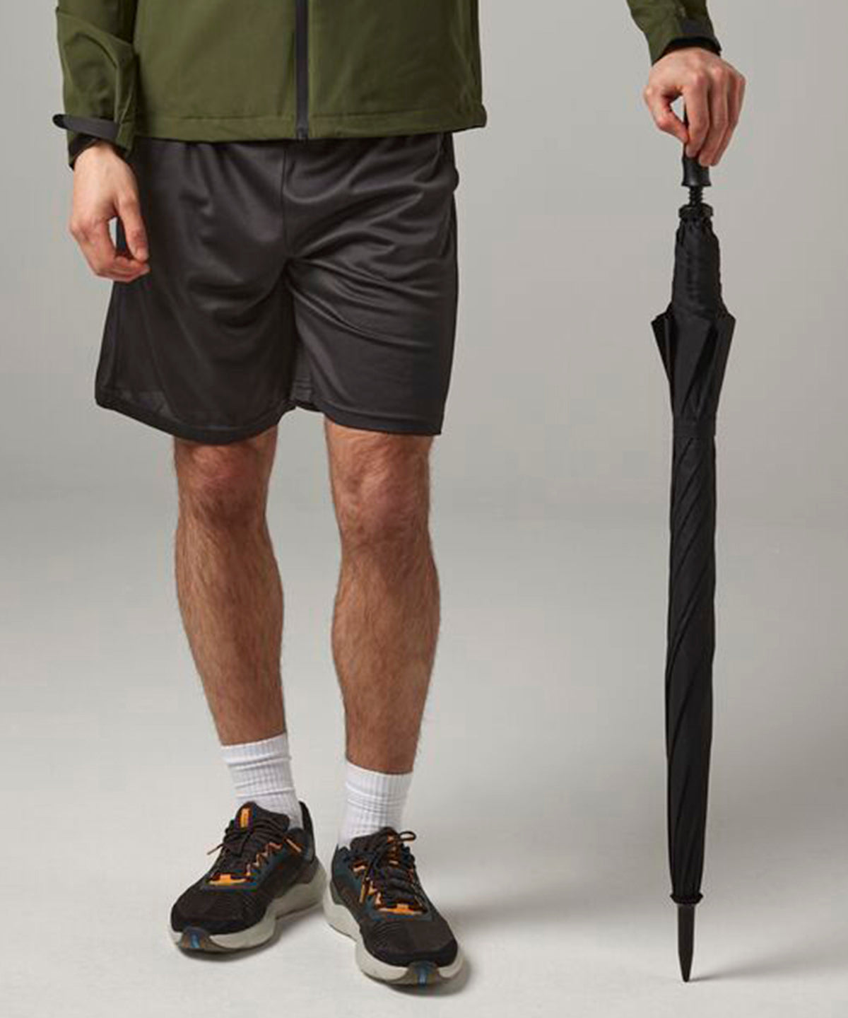 Tryck din logga på Paraplyer från Quadra - Anpassa Paraply för proffsgolf i färgen för företag, föreningar och privatpersoner