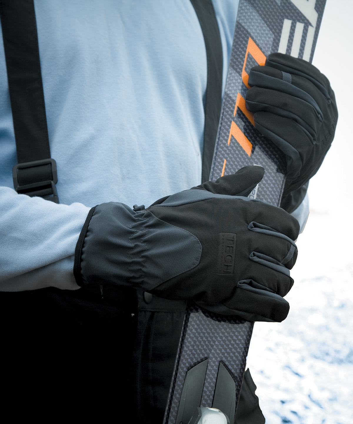 Tryck din logga på Handskar från Result Winter Essentials - Anpassa Softshellhandske med teknisk prestanda i färgen för företag, föreningar och privatpersoner