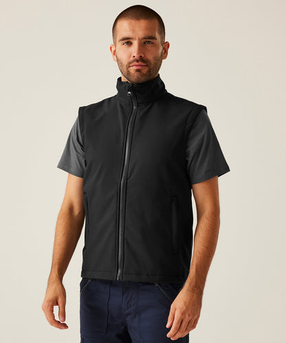 Tryck din logga på Termovästar från Regatta Professional - Anpassa Ablaze tryckbar softshell-värmare i färgen för företag, föreningar och privatpersoner