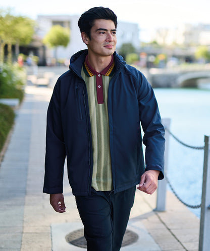 Tryck din logga på Softshelljackor från Regatta Professional - Anpassa Repeller softshell i färgen för företag, föreningar och privatpersoner