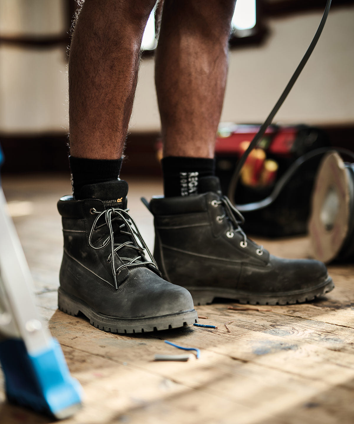 Tryck din logga på Stövlar från Regatta Safety Footwear - Anpassa (RG571) Expert S1P skyddsstövlar för honung i färgen för företag, föreningar och privatpersoner