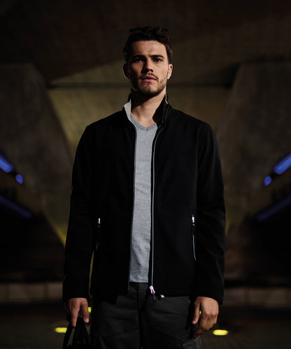 Tryck din logga på Softshelljackor från Regatta Professional - Anpassa Ascender 2-lagers softshell i färgen för företag, föreningar och privatpersoner