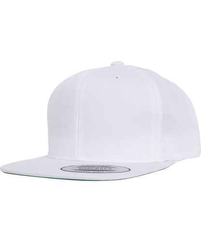Tryck din logga på Kepsar från Flexfit by Yupoong - Anpassa Pro-style twill snapback keps för ungdomar i färgen Vit One Size för företag, föreningar och privatpersoner